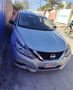 نيسان ألتيما